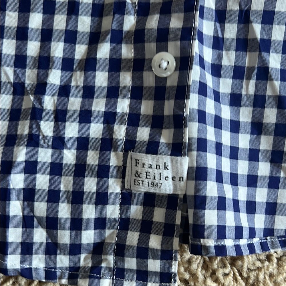 Frank & Eileen Barry crinkled Blue Checkered Shirt. S - Picture 5 of 9